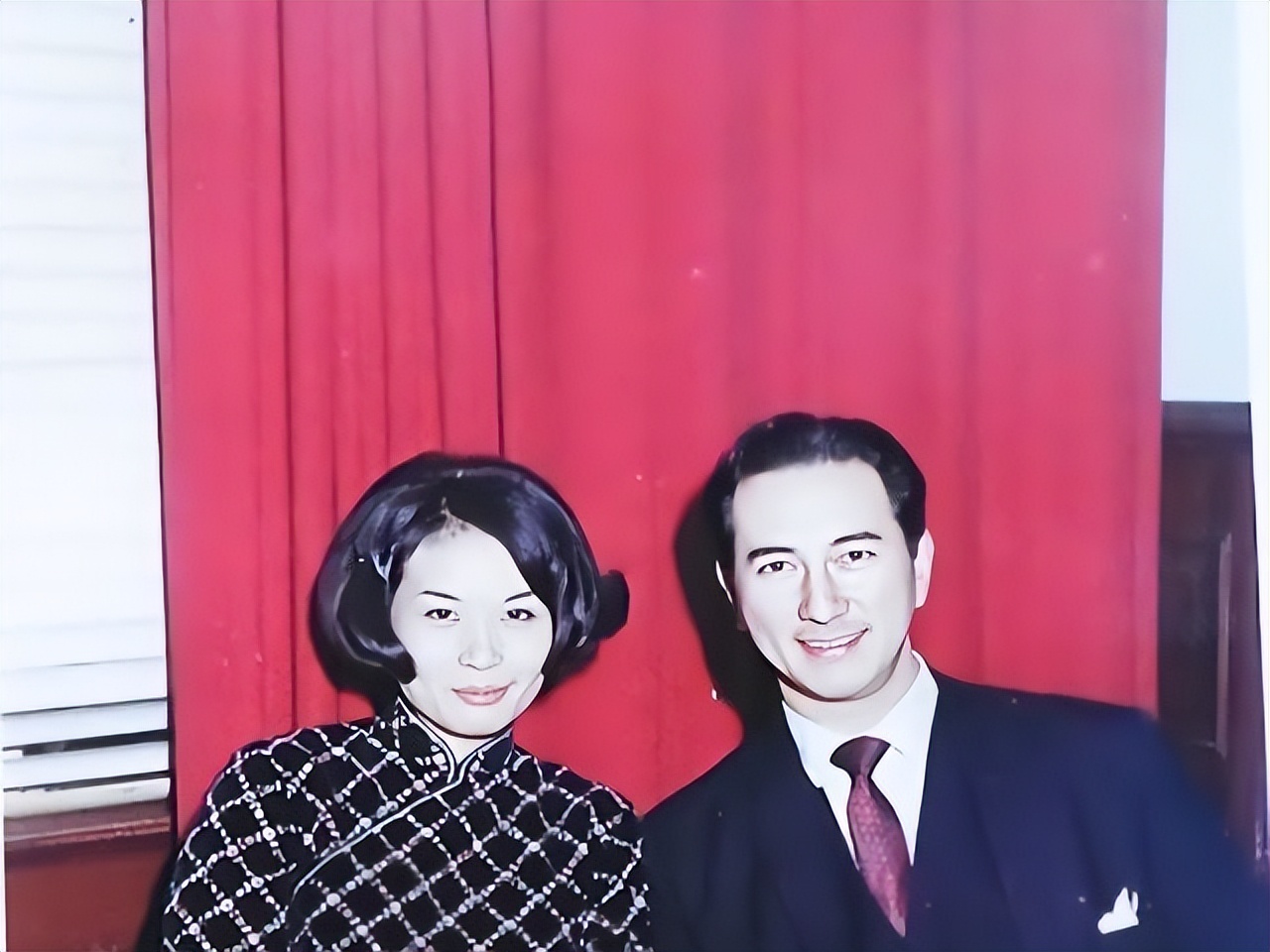 赌王何鸿燊800万,赌王何鸿燊去世谁来抬棺