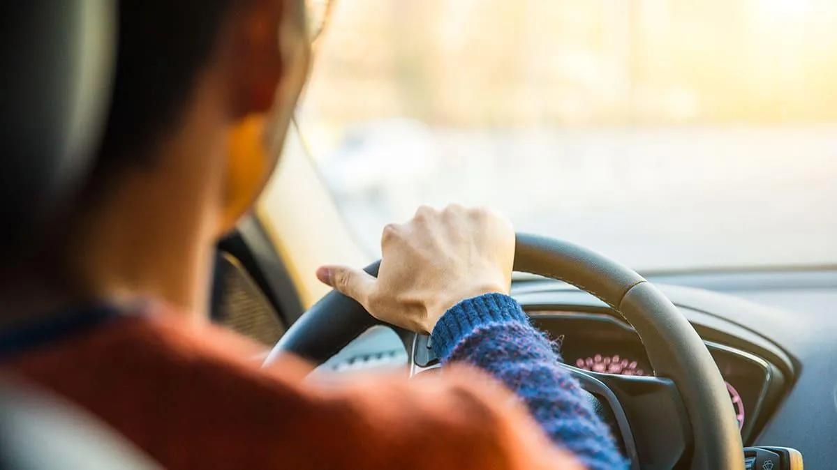 高三考驾照的最佳时间,高考考驾照好还是大学期间考好