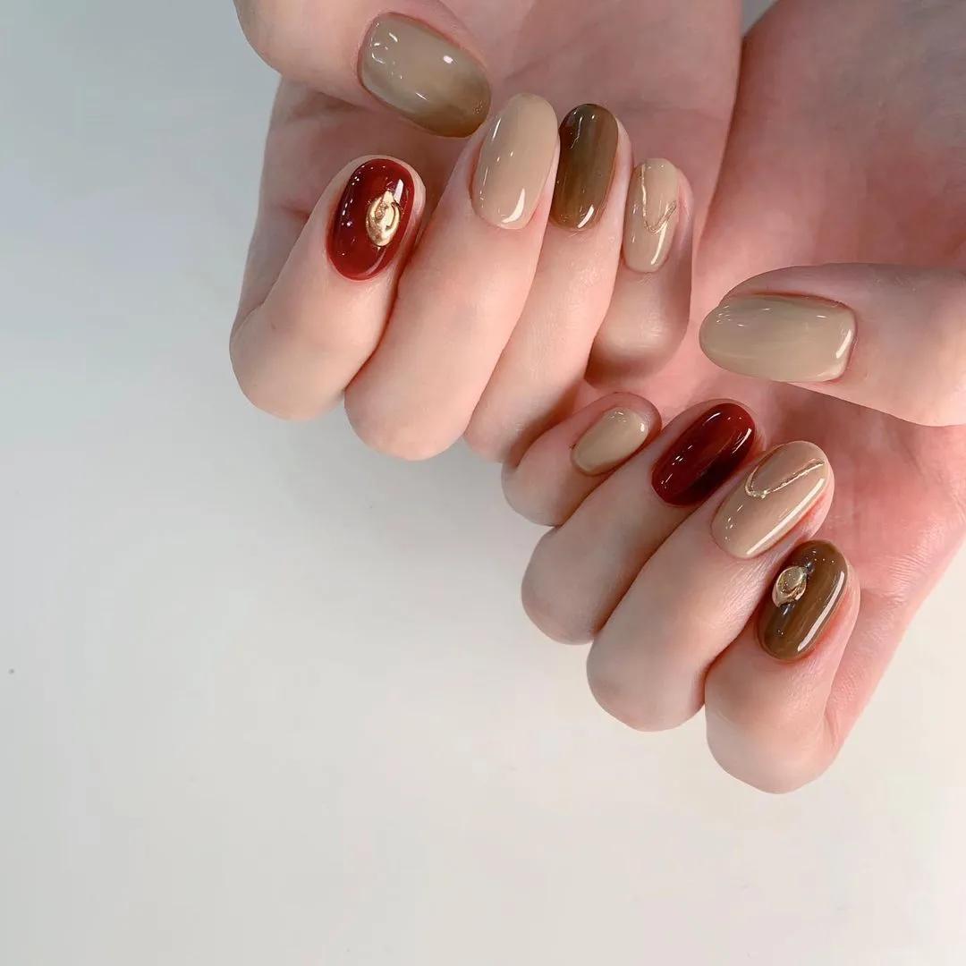 沈阳美甲培训教程分享,零基础学美甲沈阳美甲培训学校