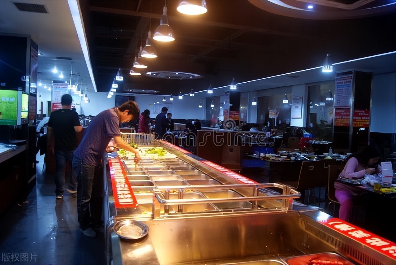 开自助火锅店不怕被吃垮么,39元自助火锅赔钱案例