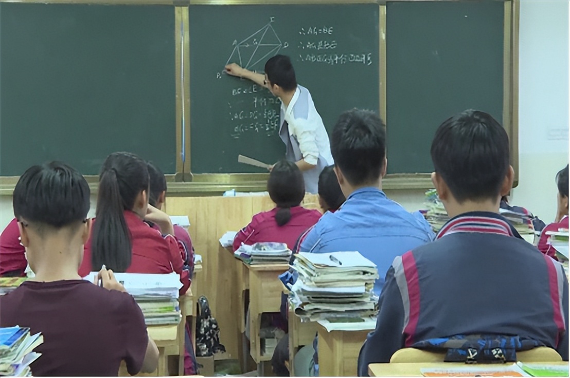 郑州女销售事件最新,女销售卖车郑州