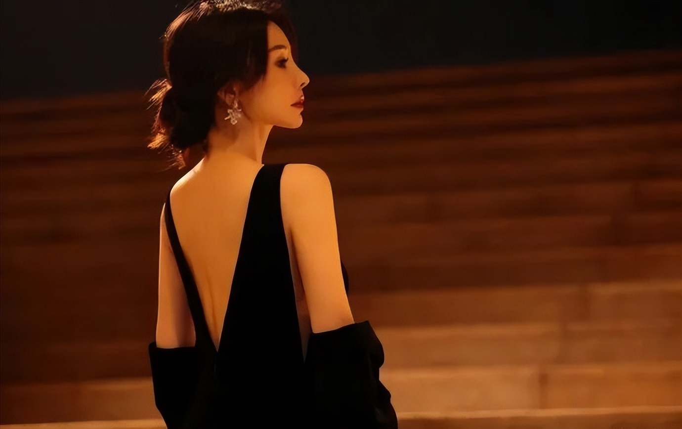 这一年，内娱女星千姿百态，唯这3种“惊艳”，牢牢抓住了我眼球