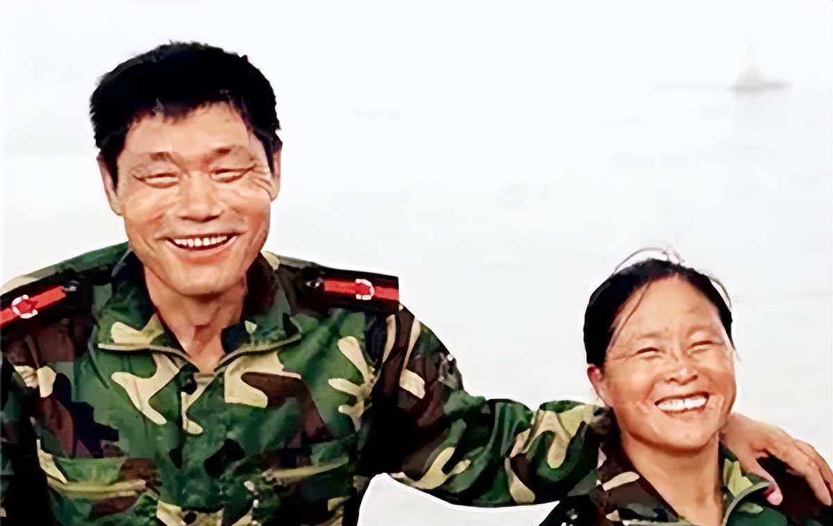 夫妻独守荒岛32年,夫妻坚守32年无人岛