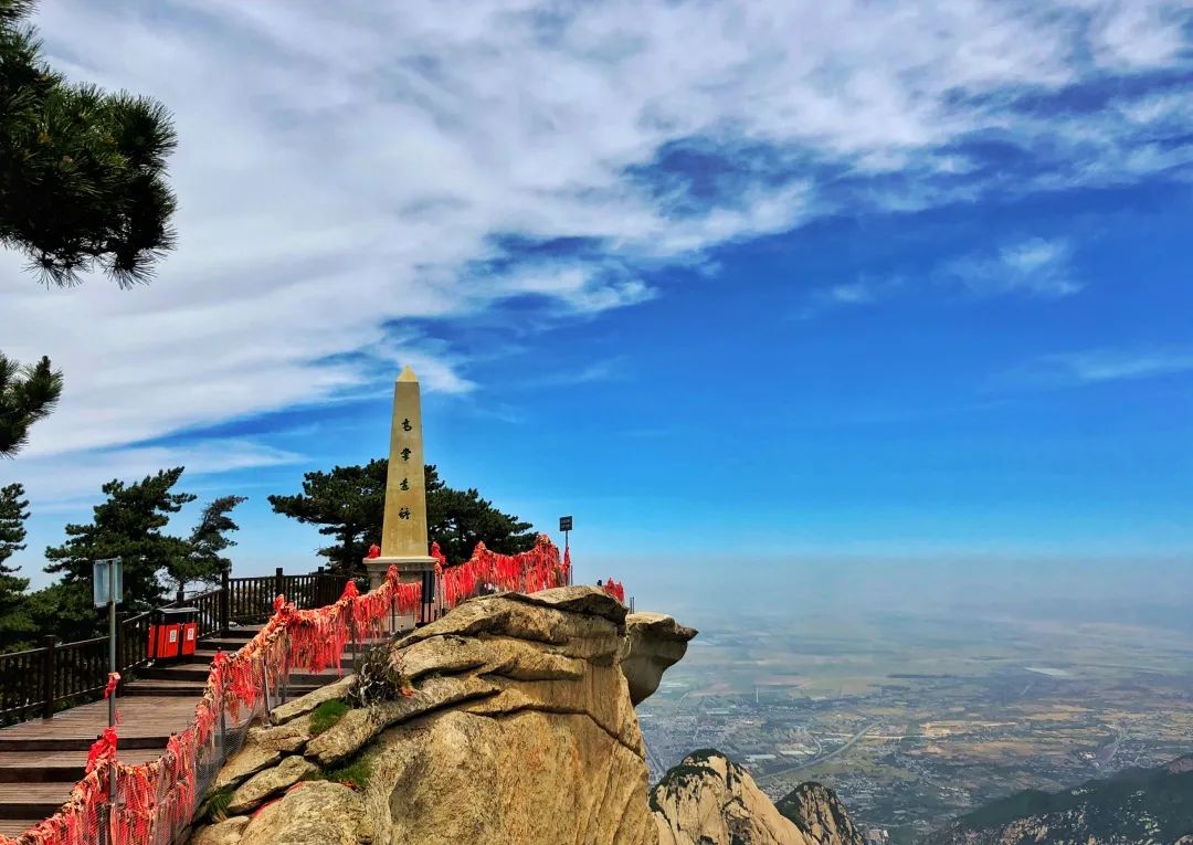 感叹华山山河壮丽的诗句,一览华山