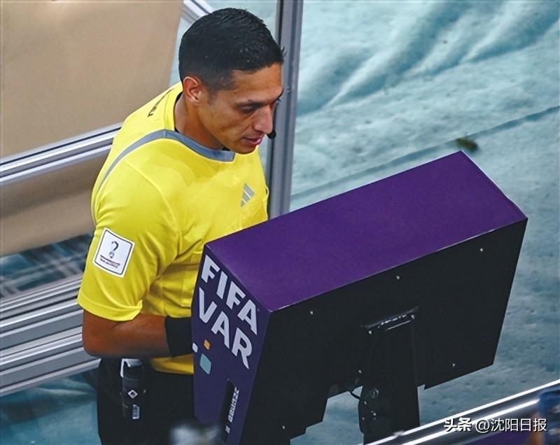 卡塔尔世界杯比赛越位视频,卡塔尔世界杯var判罚