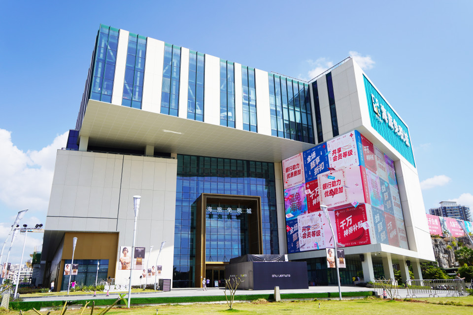 东南亚和三亚哪个便宜,东南亚和三亚差不多的旅游城市