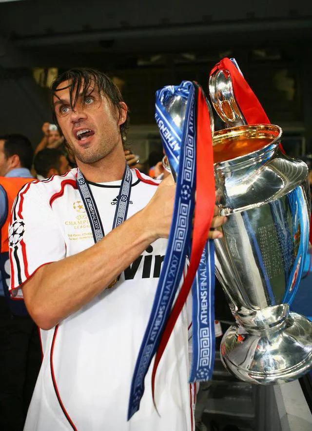 马尔蒂尼54岁生日,足球巨星马尔蒂尼图片