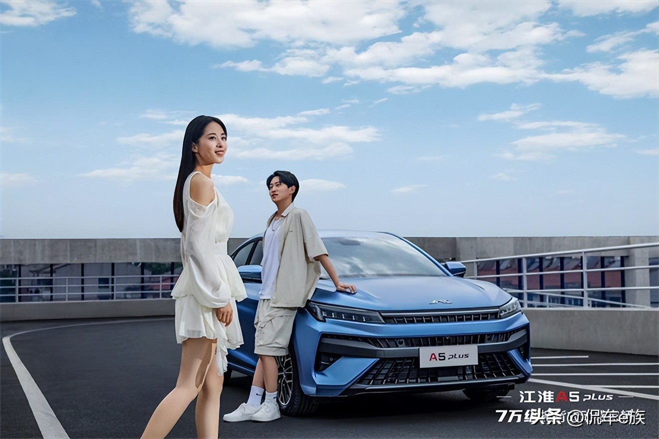 大表弟毕业心愿：执一人之手，入可盐可甜的车，创风风火火的业