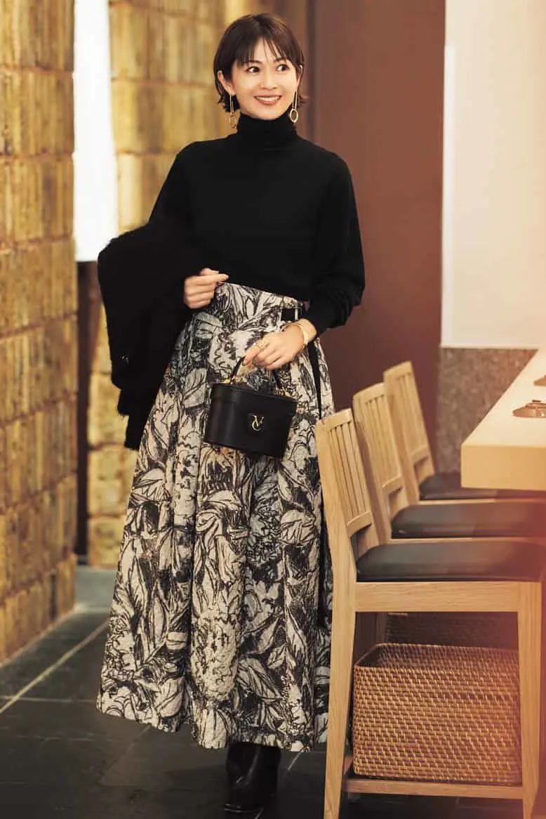 穿裙子靴子过年,过年穿了裙子显瘦