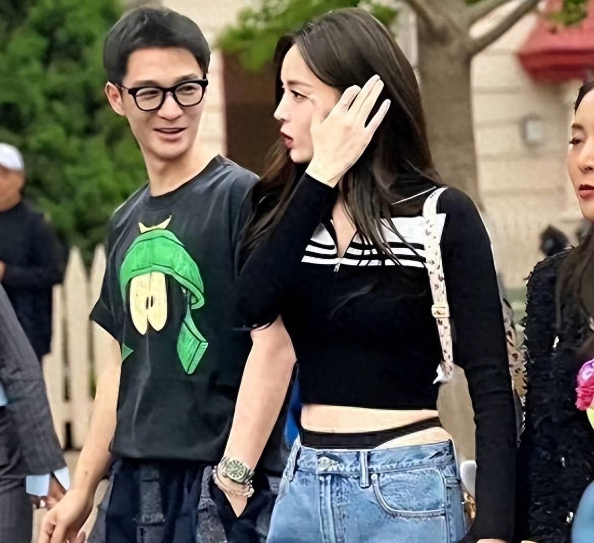 丁字裤、露下乳？这4名女明星肆无忌惮，将“诱惑”玩出了新花样