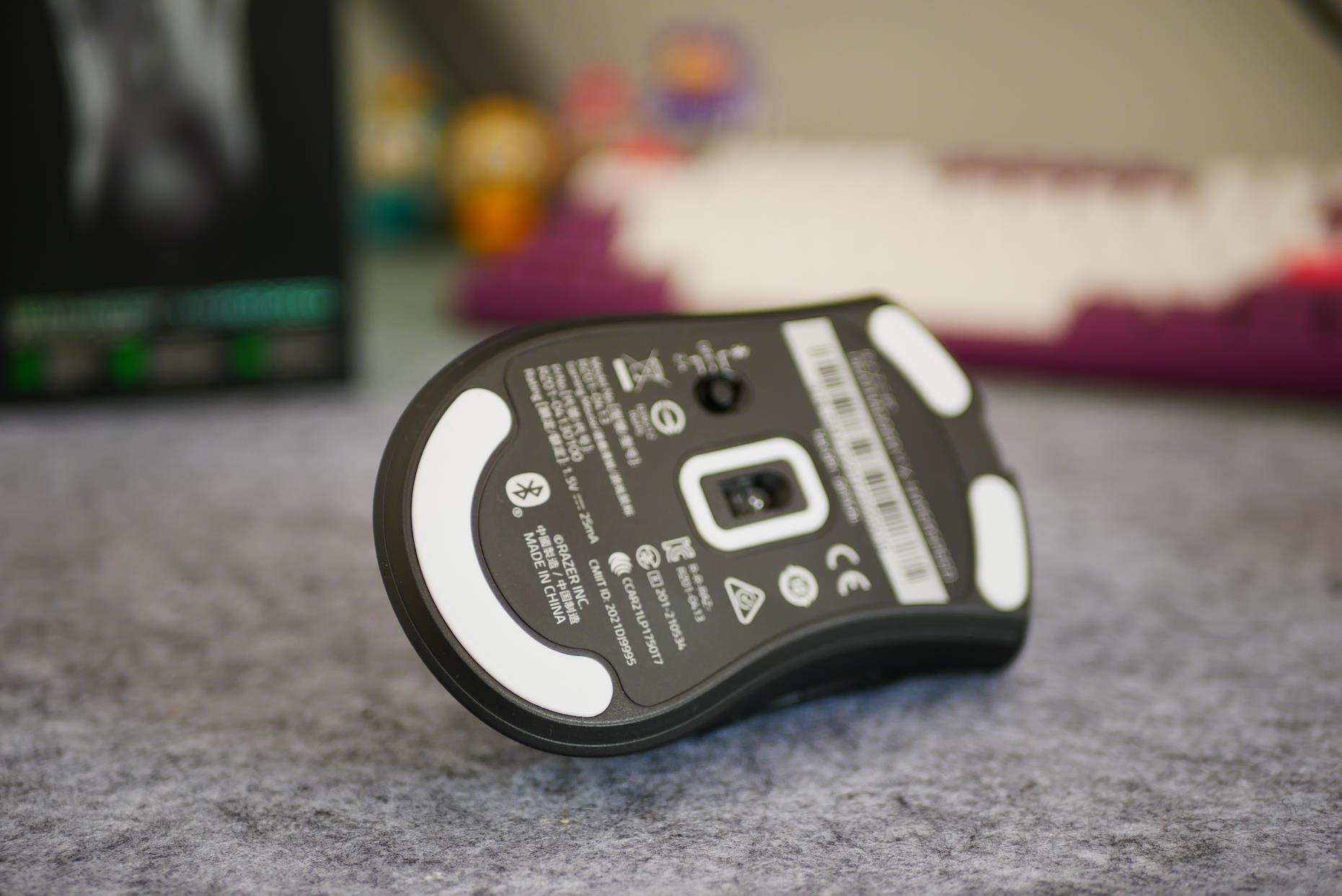 雷蛇炼狱蝰蛇v2x无线测评,雷蛇炼狱蝰蛇v2特别版测评