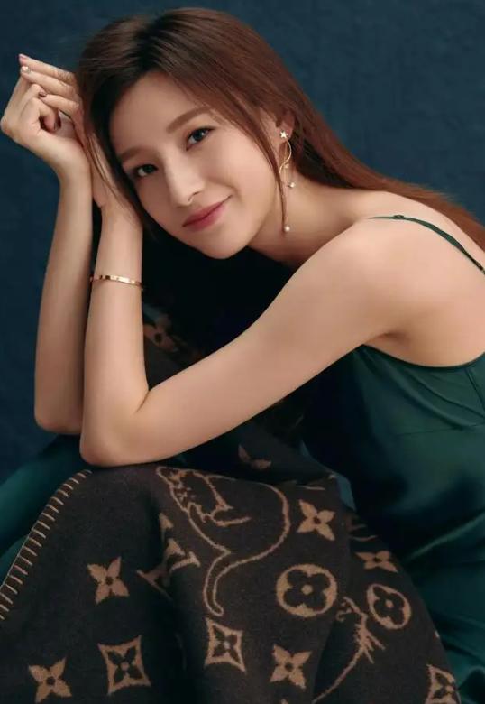 马凡舒和网红合影,被马凡舒拒绝的网红