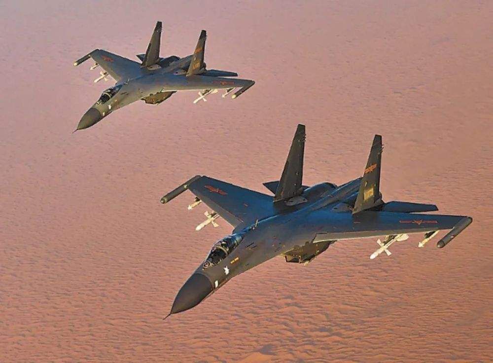 歼11能不能升级为歼16,改进的歼11b有什么厉害