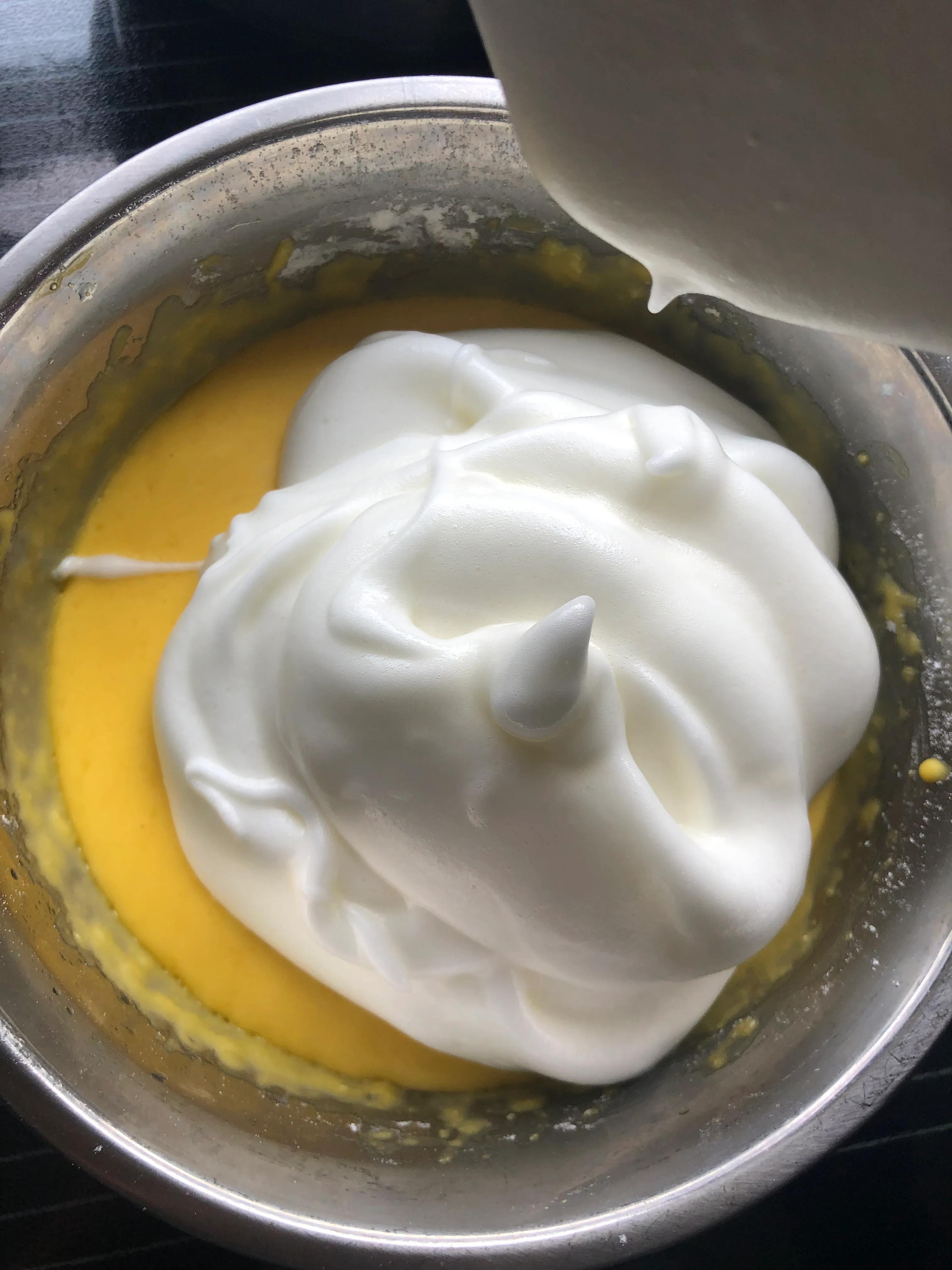 戚风蛋糕需要什么样打蛋器,做戚风蛋糕没打蛋器怎么做