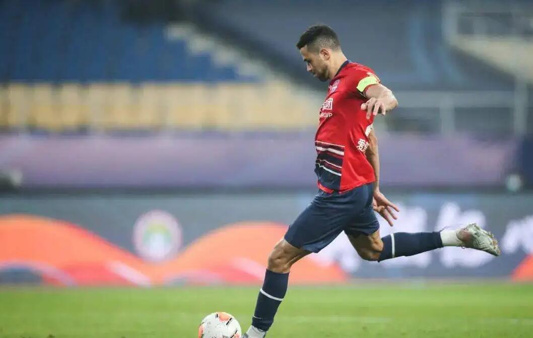 卡尔德克或被归化,卡尔德克之前的外援