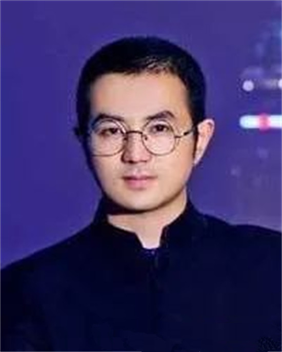 沉浸于华侨城红坊领略希尔的视听盛宴希尔剧场刘玥版画作品展纪实