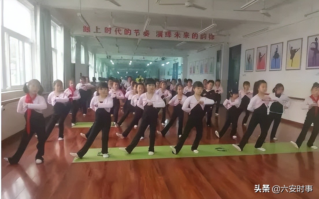 喜报！六安市丰安小学“快乐足球”俱乐部和红领巾手工坊课后服务项目被评为“六安市课后服务精品项目”