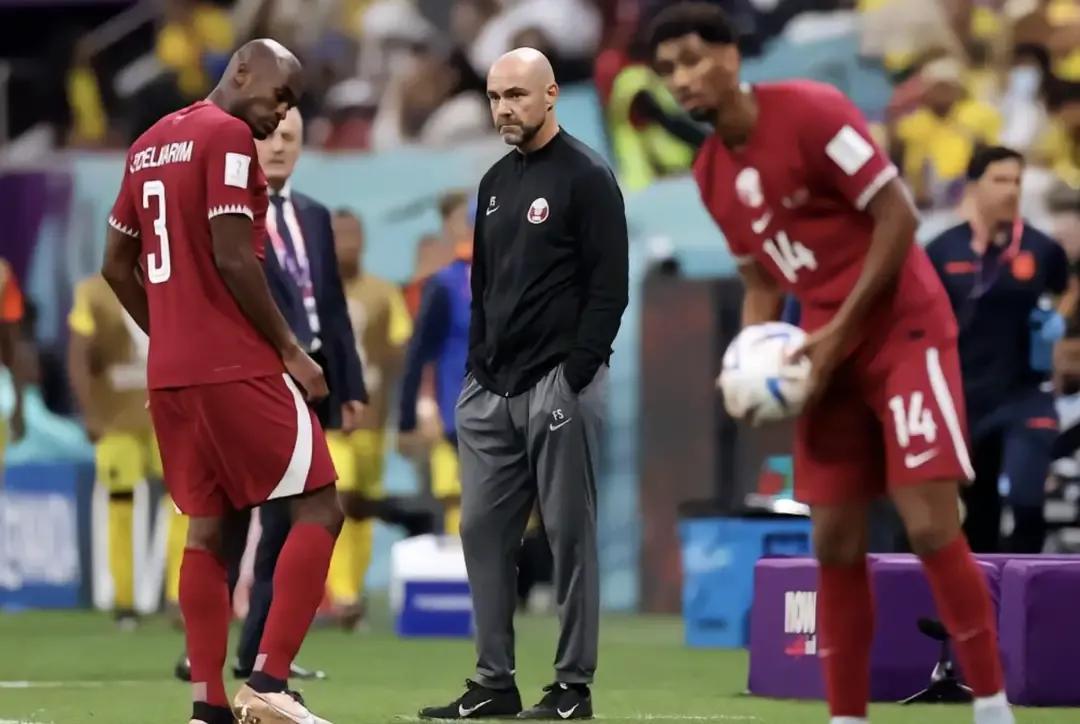 国足李霄鹏最新消息,国足鲁能主帅李霄鹏