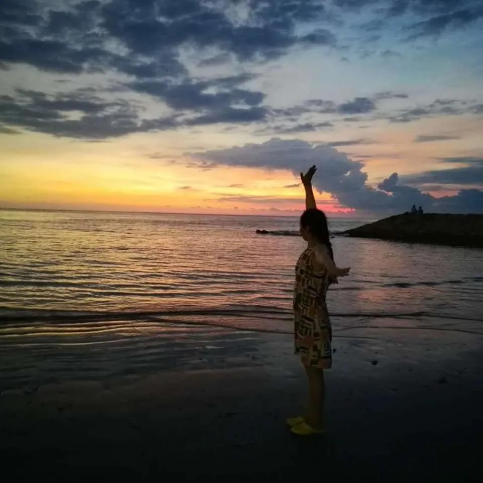 巴厘岛和蓝梦岛是一个地方吗,旅行来到巴厘岛蓝梦岛恶魔之眼