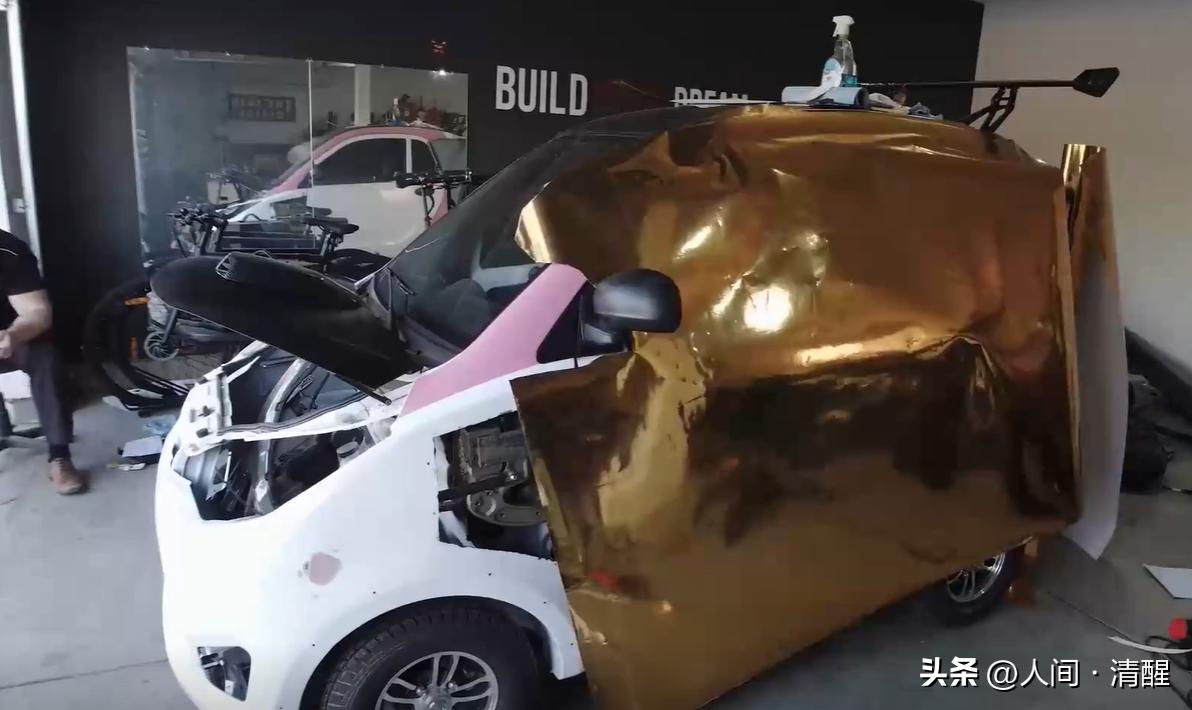 美国小伙从中国网购一辆玩具车,男子5000美元网购老年车