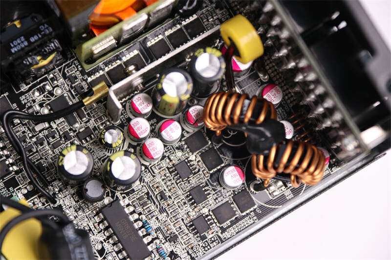 ATX3.0电源新选择,十年保固会自动除尘,安耐美GX1200DF装机体验