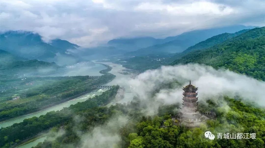 毕业旅行贵州景点攻略,成都毕业旅行的最佳去处最新报价