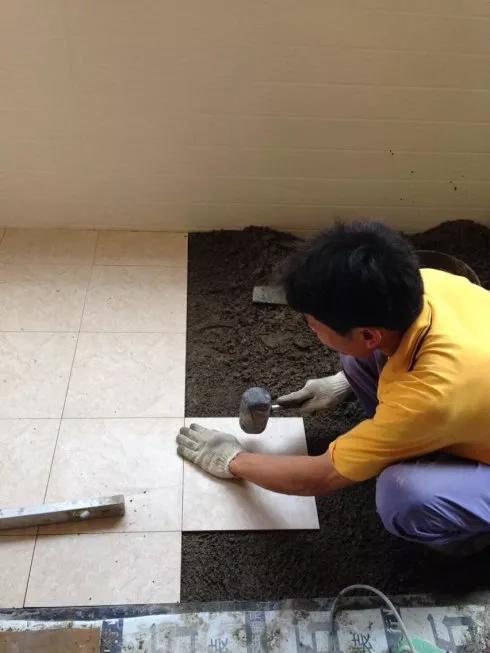 贴瓷砖人工费一般多少钱,宁陵140平方贴瓷砖手工费多少钱