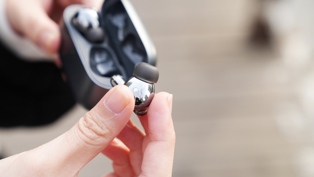 荣耀earbuds3pro钛银色评测,荣耀耳机earbuds3pro功能讲解