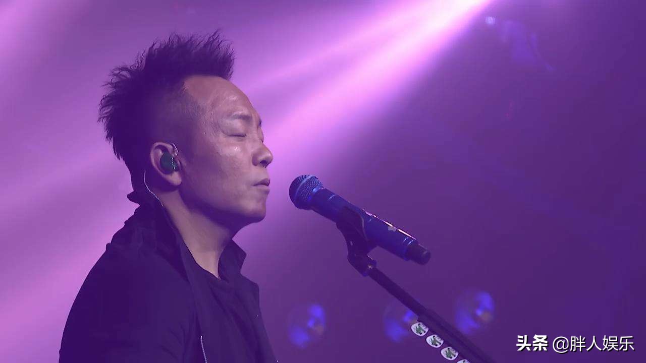 歌手许巍:是音乐让我“入魔”,也是音乐治愈了我