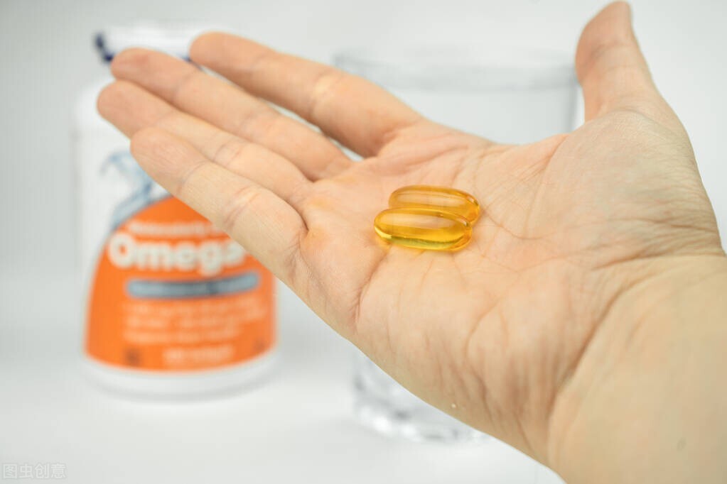 鱼油对心脏的危害,保护心脏的鱼油正确服用方法