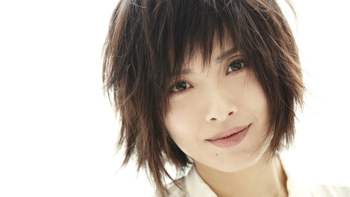 李佳与靳东结婚了吗,靳东却宁愿娶2婚的李佳