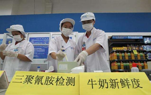 奶粉的成本真的有那么高吗,奶粉为什么那么贵一桶奶粉的利润