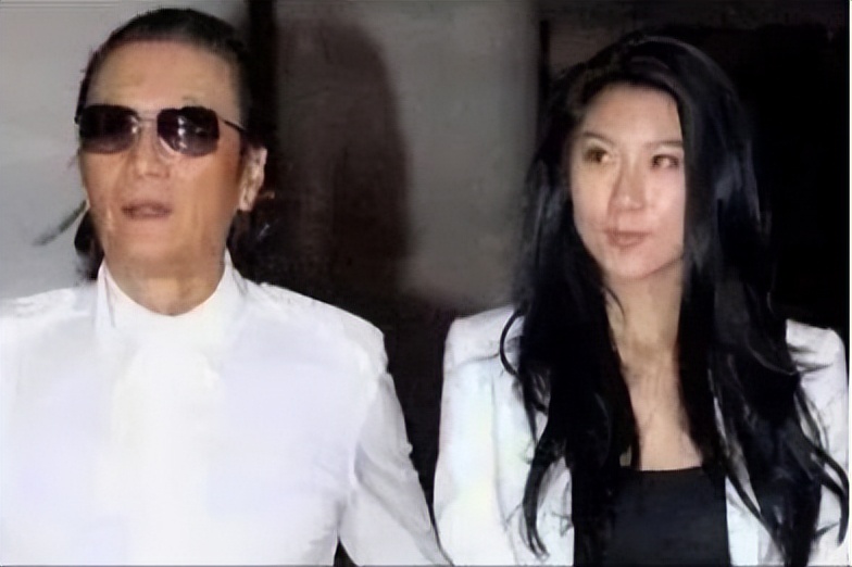 谢贤劝张柏芝孝顺,谢贤疼爱阿sa