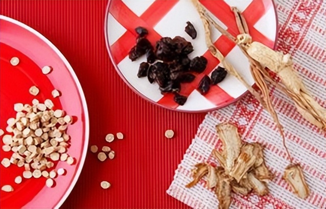 海洋动物体内的原肌球蛋白含量，是否会引起人体食物过敏？