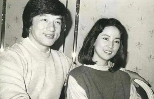 成龙为什么娶林凤娇而不娶邓丽君,成龙为何不选邓丽君而选择林凤娇