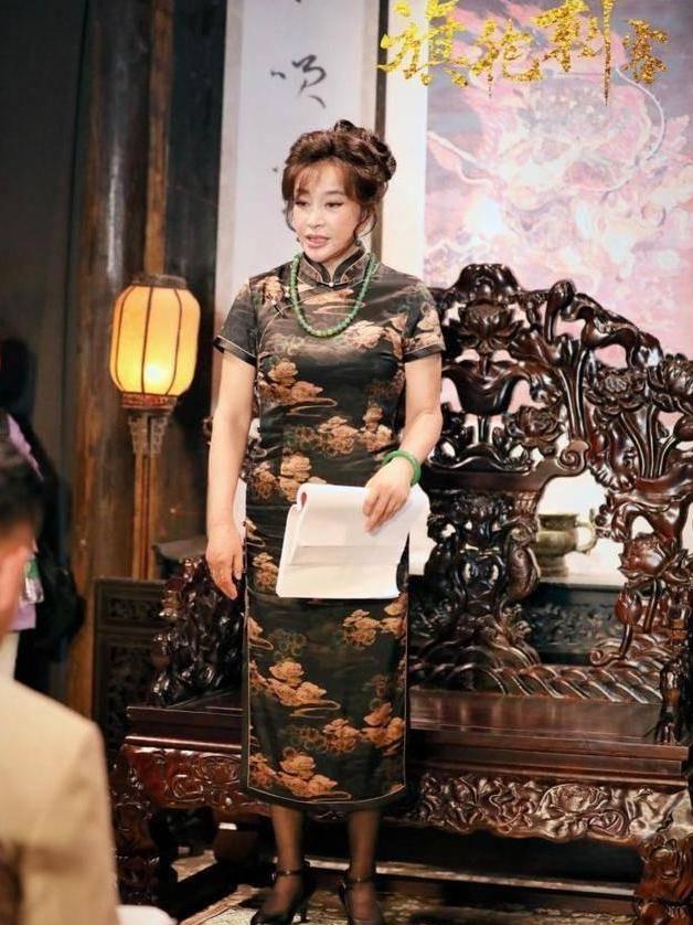 收手吧！“少女”刘晓庆，请放过观众，也放过自己