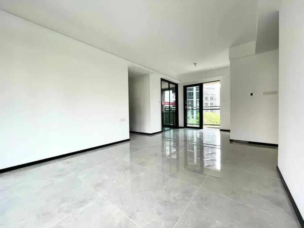 交房即交证、线上云交付，广州远洋风景交付满意度近100%