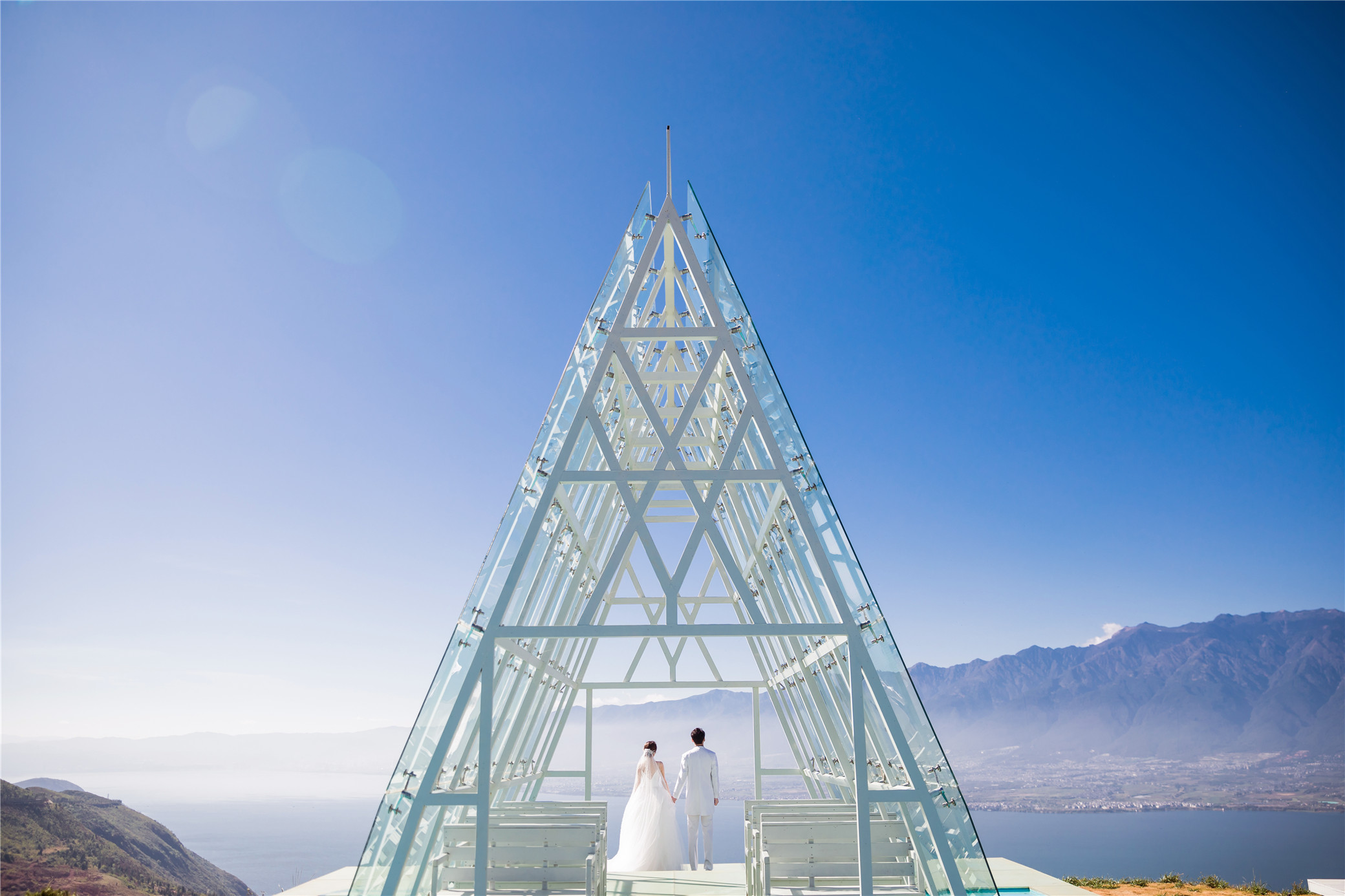 大理拍婚纱照的正确方法,去大理拍婚纱照需要必备什么