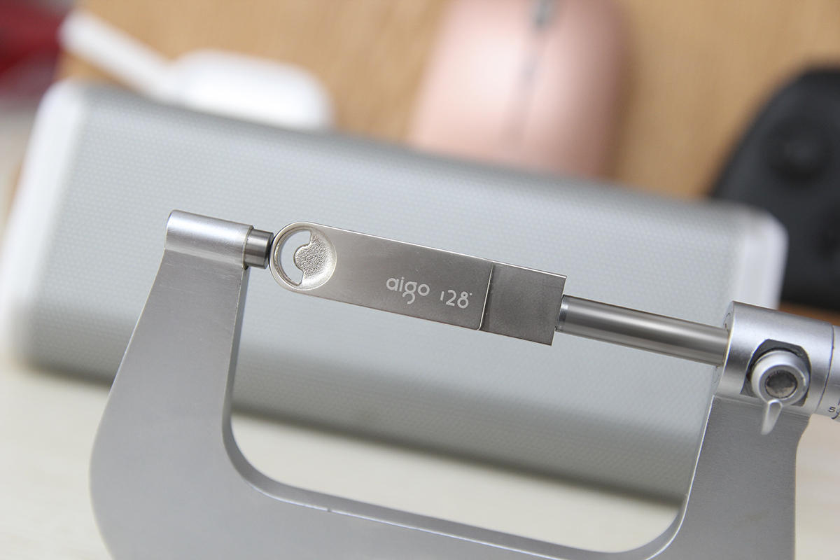 手机数据一键迁移,怎么把旧手机的数据导入到u盘