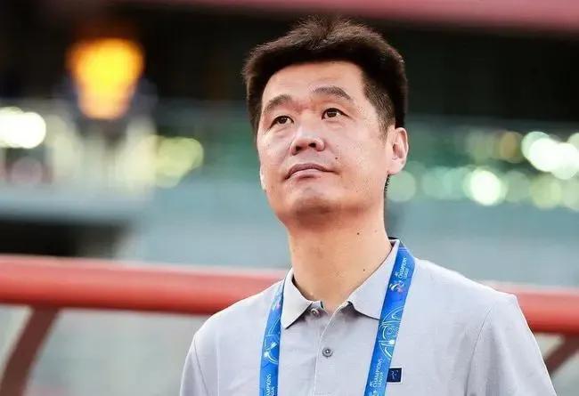 帮助中国打进世界杯的守门员,2002年带领中国足球队进入世界杯