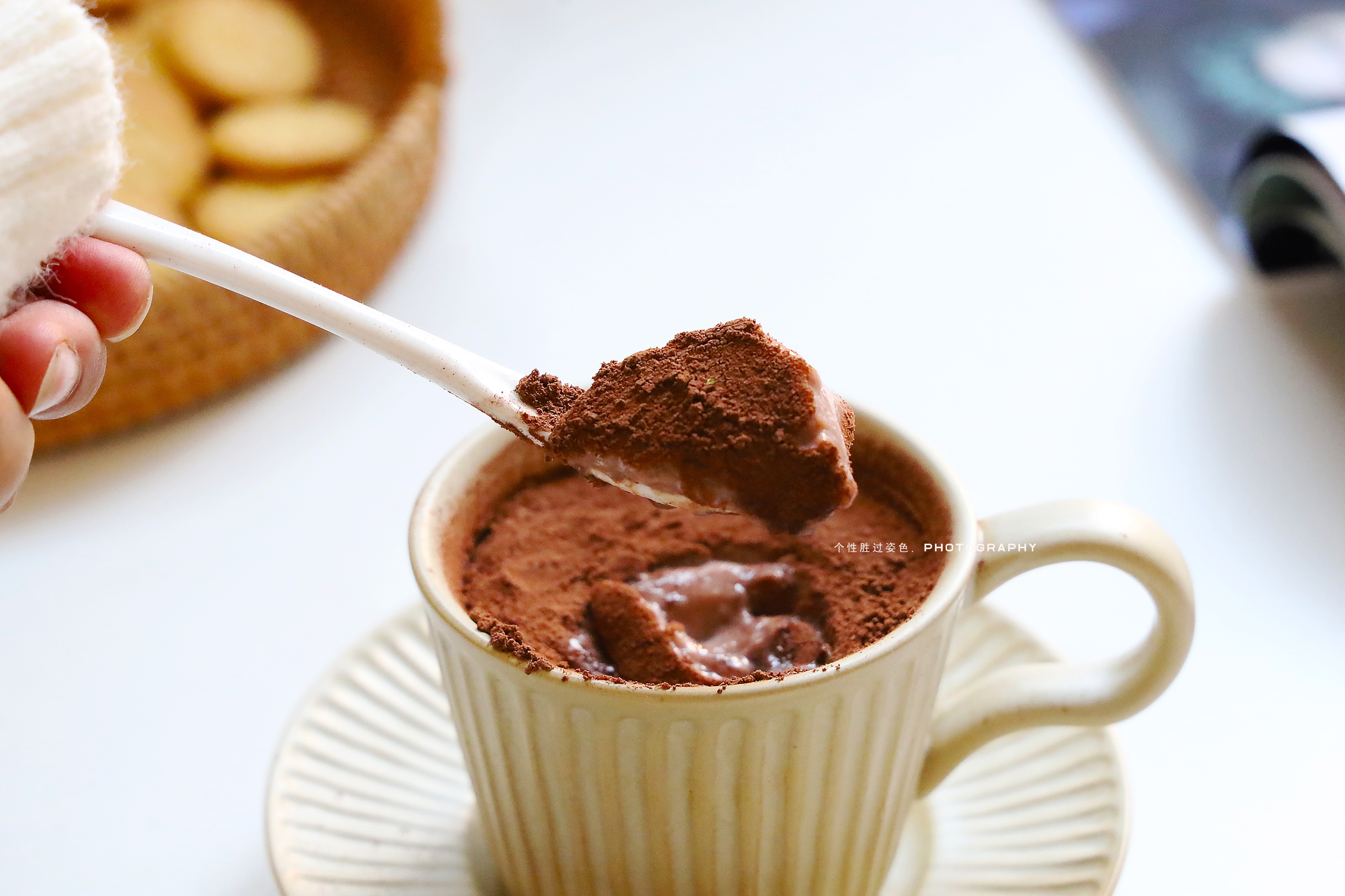 宅在家里必备的小零食推荐,宅家抖剧场必备零食原创视频