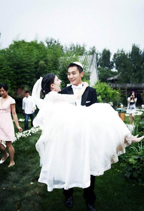 44岁影帝婚后13年自曝心愿惹哭网友！他们的神仙爱情比小说更动人