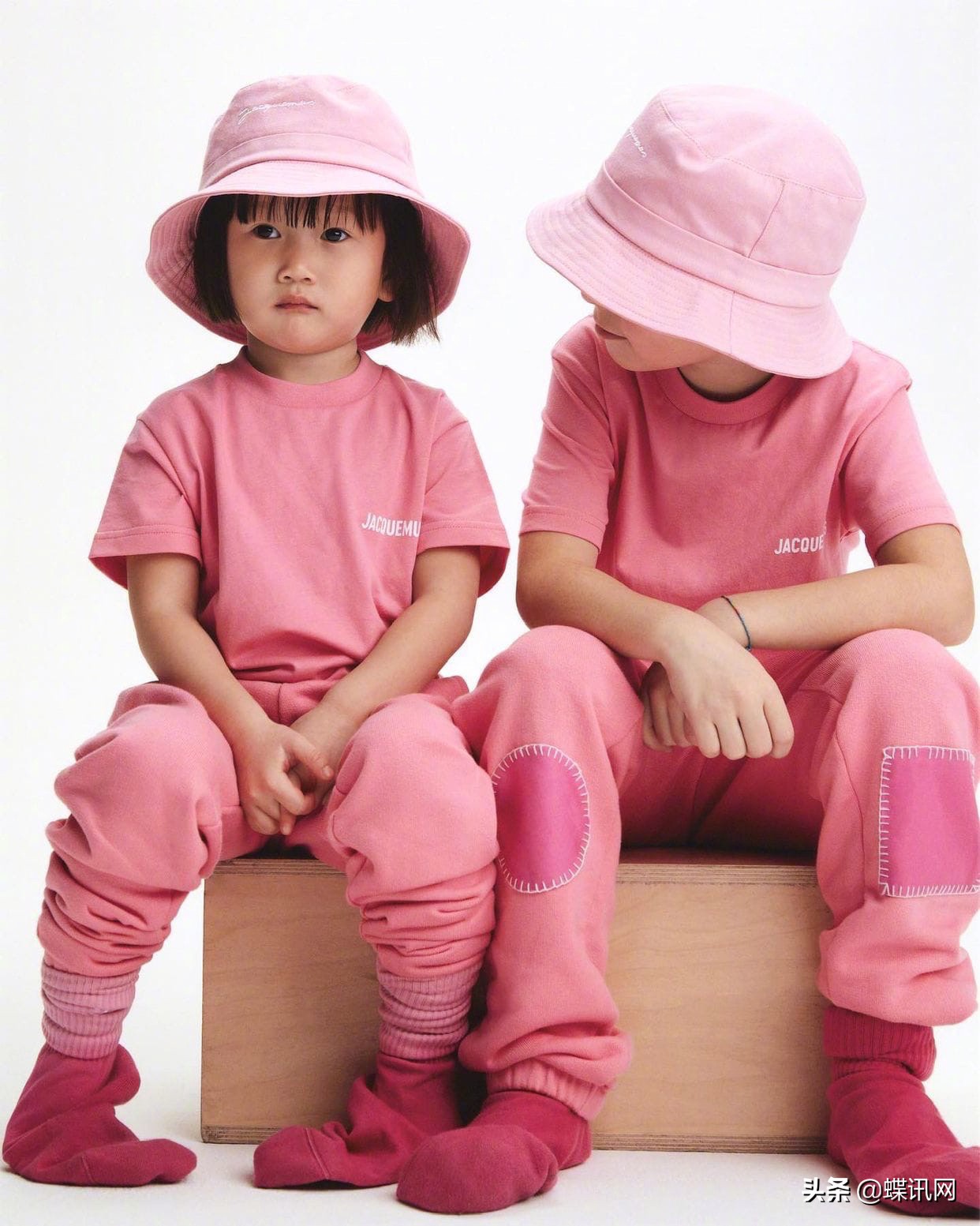 jacquemus2021女装发布会,jacquemus秋冬巴黎时装周