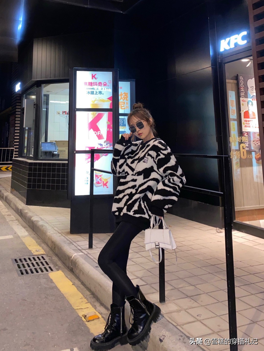 什么颜色的马丁靴百搭洋气,马丁靴豆腐裤绝美冬天就该这么穿