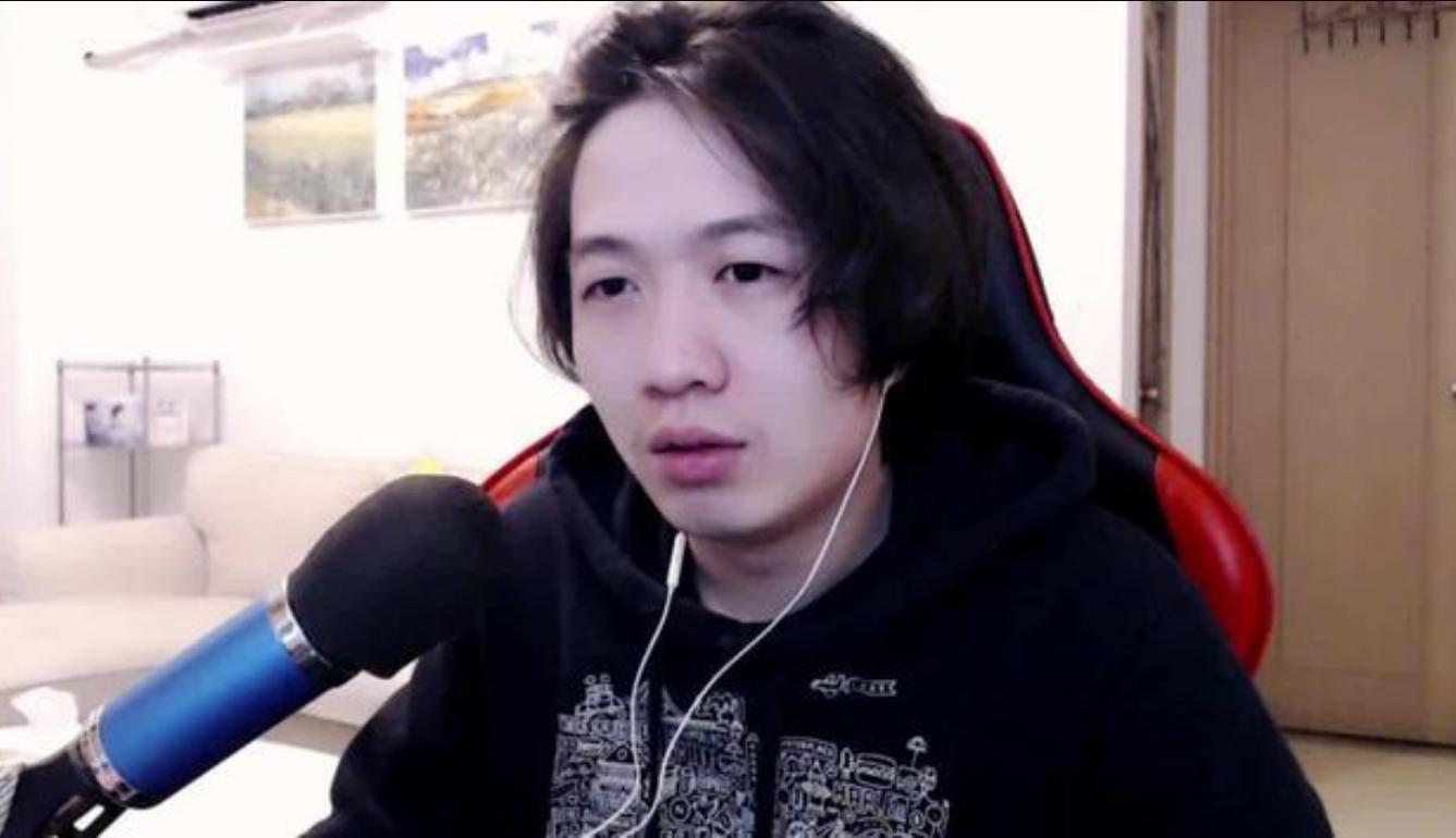 耀扬和德华pk直播,德华耀扬对战