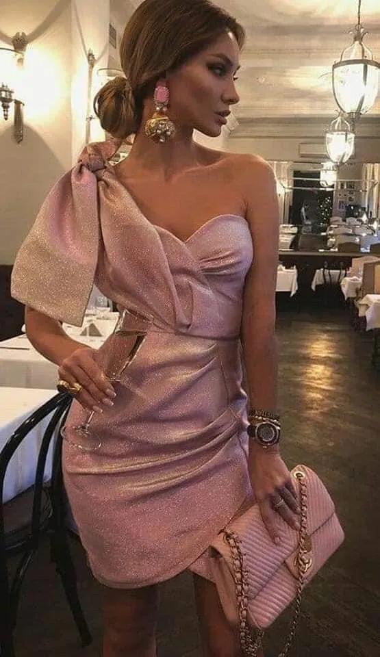 浪漫的粉色系温柔细腻,浪漫的粉色是春的象征