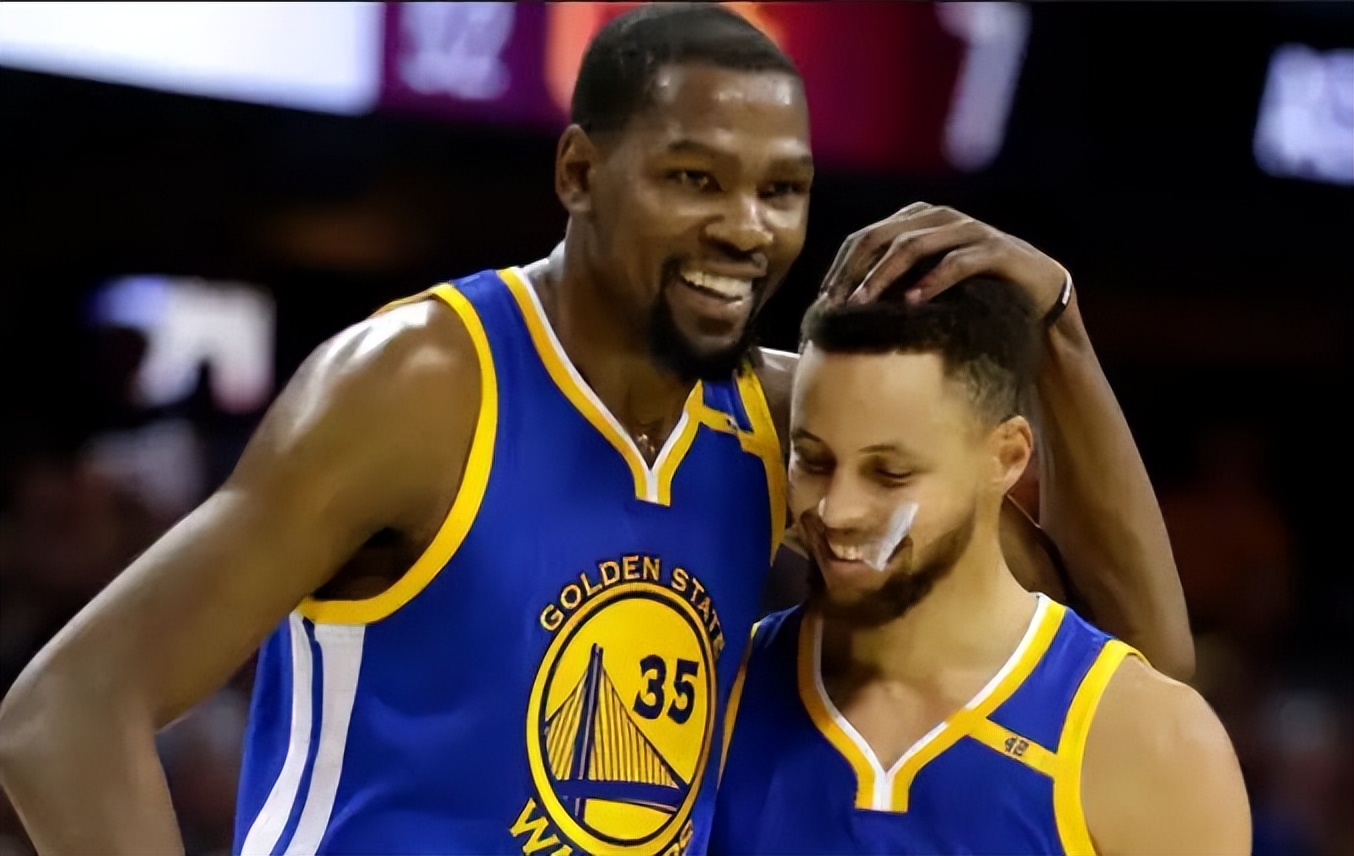 谁的队友更好？盘点詹姆斯、库里生涯最佳队友阵容，杜兰特上榜