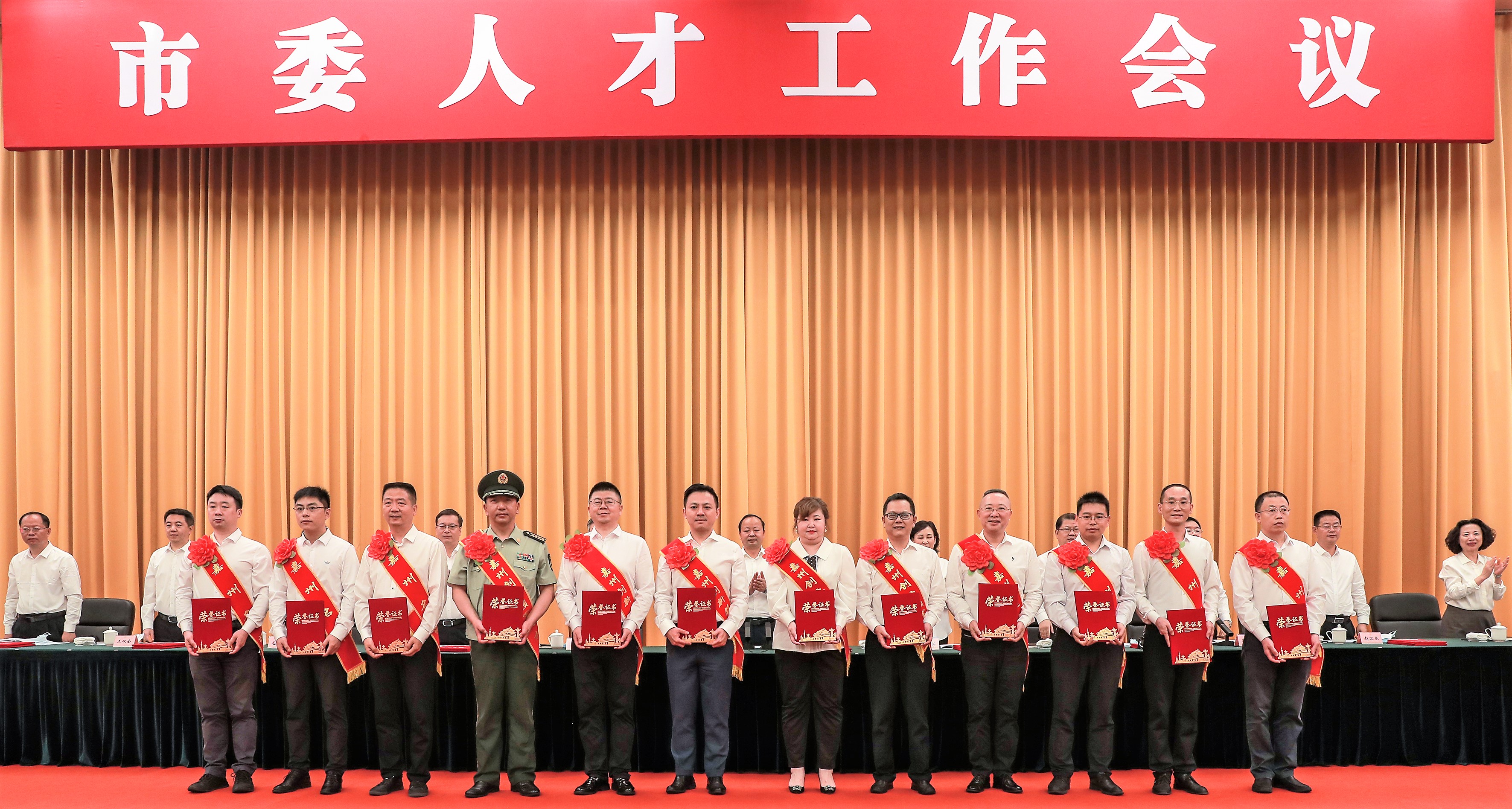 温暖是最好的“处方”——记*警武**四川总队医院肿瘤科主任林武华