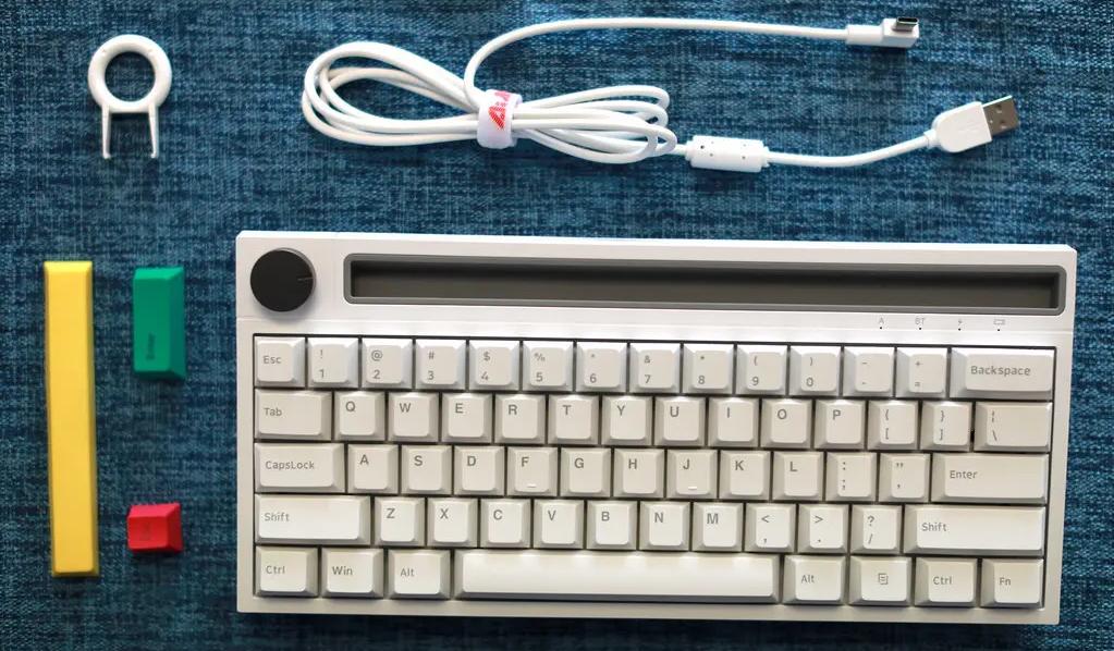 键盘进水怎么办小窍门,电脑键盘进水自动打字怎么办