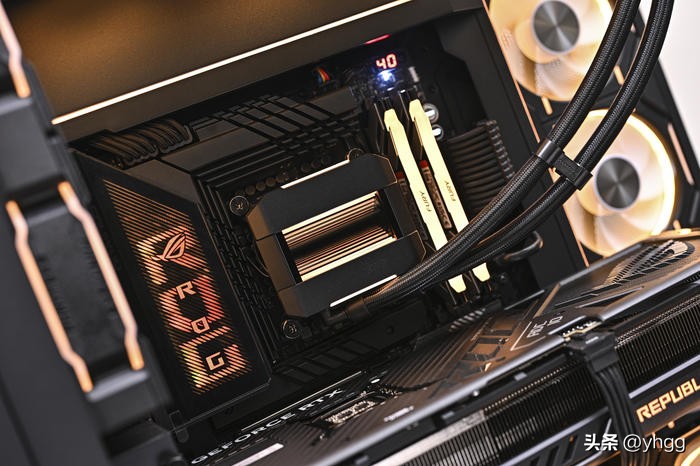 黑金全塔海景房——ROGZ790HERO+4080猛禽+追风者NV7装机展示